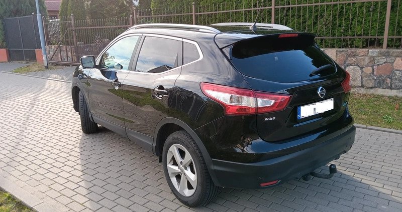 Nissan Qashqai cena 47900 przebieg: 207000, rok produkcji 2014 z Człuchów małe 191